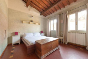 Medieval Tower house near Ponte Vecchio - Florence, Florence